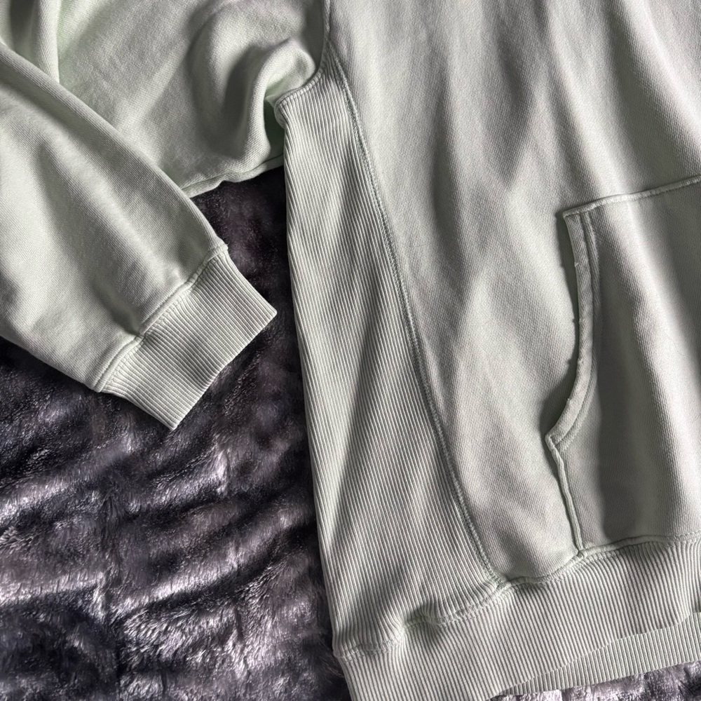 Aerie Sea-foam Green Hoodie - Picture 3 of 6